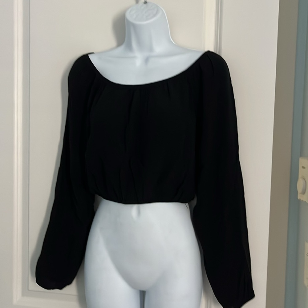 Brandy Melville shirt